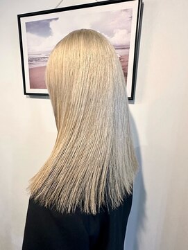 マリン(Marine) 20代30代ホワイトベージュダブルカラー