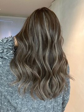 ヘアーサロン アモル(HAIR SALON Amor) ハイライトレイヤーカットダブルカラーイルミナカラー縮毛矯正