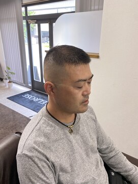 メルローズ(Melrose) スキンフェード