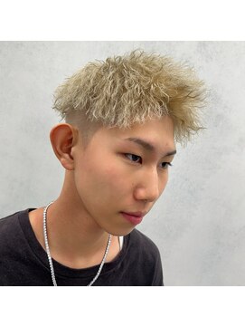 ルースト 西院店(ROOST) スパイキーショート／メンズパーマ／メンズカラー