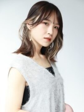 美容室 ウィズ 鎌ヶ谷店(Wiz) くびれウルフミディ×アクセントインナー