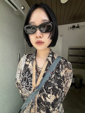 シキ(SIKI) 【yui】ミニボブ×姫カット