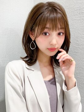 アフロート エル 大阪(AFLOAT L) 20代シースルーぱっつん前髪で結んでかわいいフェイスレイヤー