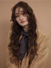 ピークアブー アヴェダ 池袋東武(PEEK-A-BOO AVEDA) ロングパーマしっかりウェーブのデジタルパーマ