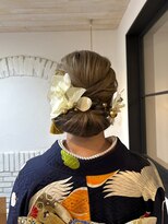 レブルーム(rebloom)&nbsp;成人式シニヨンヘア