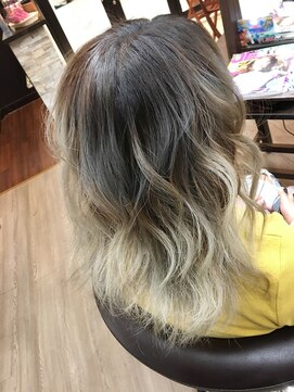 ケーアールツーエス 鳳店(KR2S) 外国人風☆グラデーションカラー☆ [KR2S鳳] 072-260-3626