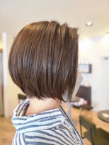 カロンシェリー(CARON cherie) ショートボブ 髪質改善/ベージュカラー/前下がりボブ