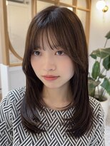 プラネシブヤ(Prune Shibuya) ツヤ感たっぷりの丸みレイヤーヘア