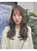 暗くても重く見えないオリーブグレージュ*
