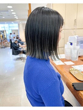 モリオ フロム ロンドン サッポロファクトリー店(morio FROM LONDON) 【morio札幌】札幌ボブ　ぱつっとボブ　グラデーションカラー
