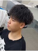 ソフトツイストパーマ　マッシュショートツーブロ刈り上げ流行