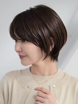 エリマ 横浜西口(elima) 横浜西口顔周りレイヤーカットくびれヘア切りっぱなしボブ30代