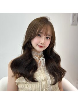 ロンドルピナス 小倉(Lond Lupinus) ブルーブラック/ワイドバング/美髪のススメ/外ハネボブ/北九州