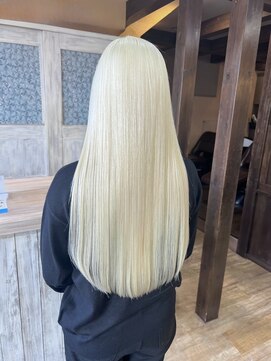 モアムー(Moremuu) 【Makoto】ハイトーンブロンド