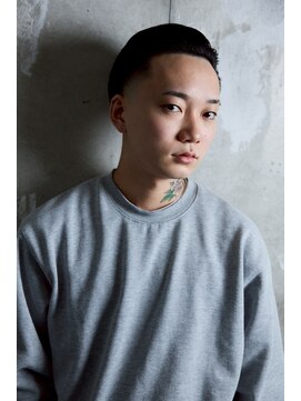 チルチェア 横浜(CHILL CHAIR) スキンフェード×ルーズバック <横浜/バーバー/メンズカット>