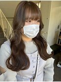 ピンクベージュ/ミディアムストレート/おしゃれ女子ウルフ