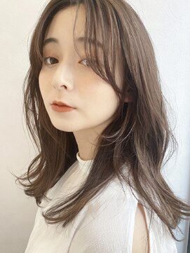 ノラ ギンザ(NORA GINZA) 20/30/40代ミディアムレイヤー/顔まわりカット/顔まわり似合わせ