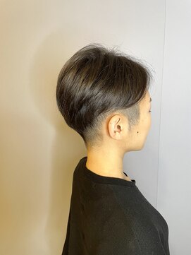 ブロッサム 東久留米店(Blossom) 20代30代大人ショートボブｘ小顔ウルフカット丸みショート