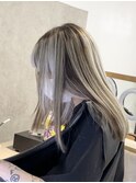 ハイライトベージュ