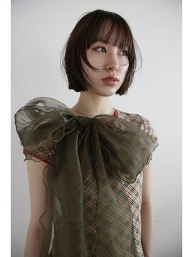 キャロルガーデンズ ボコカ 表参道(Carroll Gardens bococa) ボブ、顔まわりレイヤー、切りっぱなしボブ