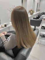 アテ(ate) 20代30代40代ミルクティベージュストレートナチュラル