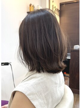 リアム(Liam) 外はねミディアム