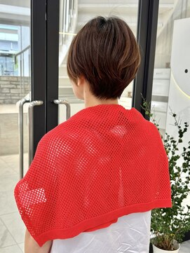 エブリ(evri) 「evri」絶壁さんにおすすめのショートボブ