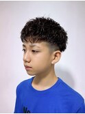 キッズカット　フェードカット　ツーブロック