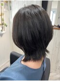 大船ミディアムレイヤーカットワンカラーオリーブブラウン30代◆