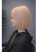 【銀座】ハイトーンピンクベージュのミニボブ