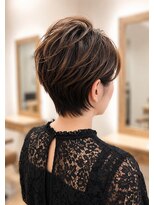 クロム(CHROM)&nbsp;前下がりショート20代30代40代髪質改善白髪染め入間