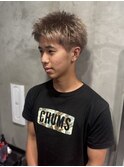 ミルクティーベージュ×スパイキーショート