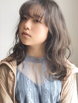 アルボグランデ(arbol grande) 繊細なハイライトで透明感アッシュグレージュ