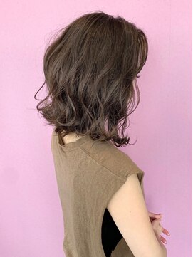 ゴエム(goem) ゆるふわボブ×馴染ませハイライトカラー