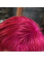 グーフォ(gufo) ピンクに輝く♪ピンクヘアー♪