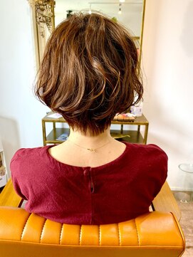 メール(Mer...) 大人可愛いゆるふわショートパーマ