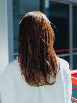 ヘアアンドリラクゼーション シャッセ(Hair&Relaxation SASE) セミロングレイヤースタイル