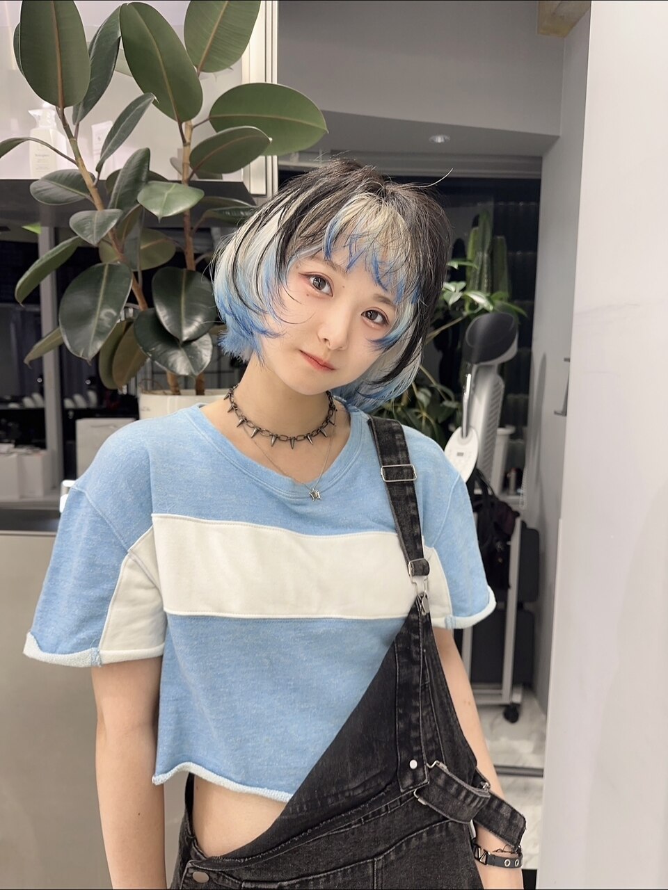 2025年夏】ブルーグラデーションの髪型・ヘアアレンジ｜人気順