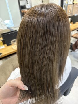 アン ビー(an B) オリーブベージュ