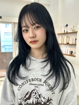 オーリーエトワ 御器所(oorry.etwa) 艶髪　顔まわりレイヤーカット　ブルーブラック20代