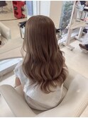 ミルクティーベージュ
