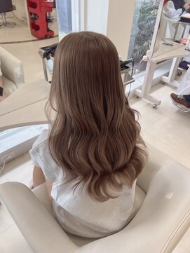 ニコラ(NICOLA) ミルクティーベージュ