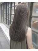 ストレート　ロングレイヤー　マットベージュ