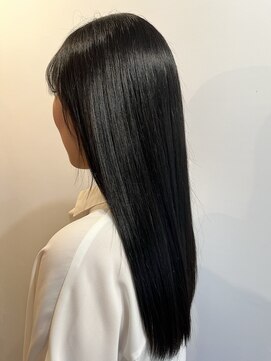 ピュアソウル(Pure Soul) 透明感・艶感抜群！ブルーアッシュ×ロングレイヤー