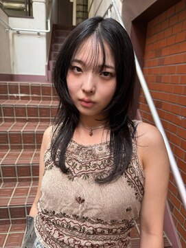 リチェッタ(Ricetta) ロング　レイヤー　ロングウルフ　黒髪