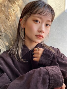 スリー バイ ベルベット 博多(THREE... by velvet) オン眉＋イヤリングカラー