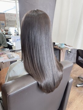 ベル(beLLe.) 20代　髪質改善　トリートメント　艶髪　サラサラ