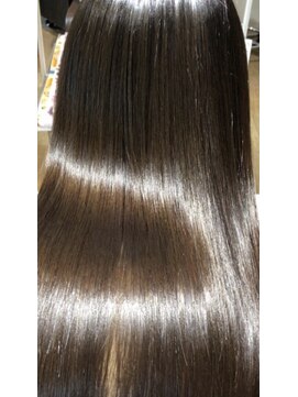 リスペクト マンボ(RESPECT MAMBO) 似合わせカット/ミディアムレイヤーカット/髪質改善/豊田