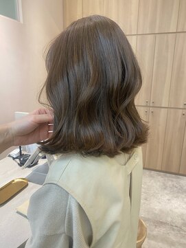 ウェイズトウキョウ 新宿店(Ways TOKYO) 透明感たっぷりの明るめベージュ