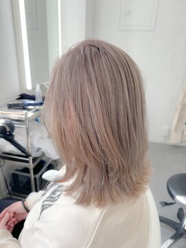 イロウ 山口どうもん店(IROW) ホワイトグレー